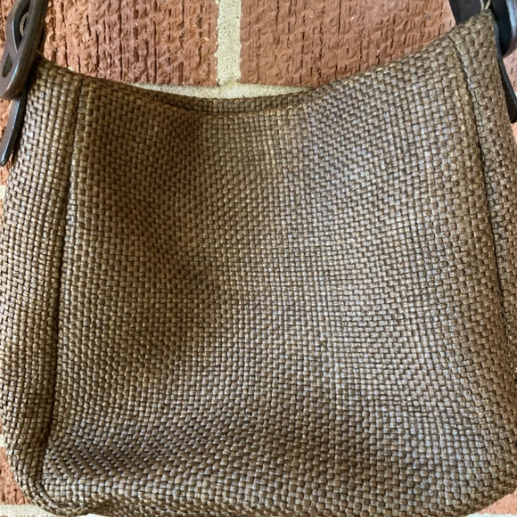 Made in Italy Harold Powell Woven Bag - Picture 4 of 16